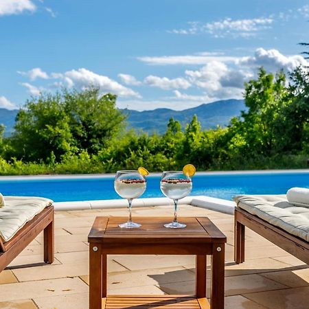 Casa Di Oliva-House With Heated Pool & Jacuzzi In Trilj, Croatia Villa Dış mekan fotoğraf